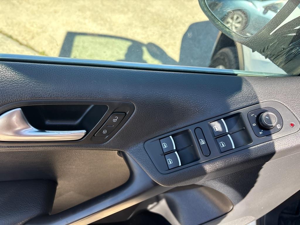 Volkswagen Tiguan 2.0T Wolfsburg Edition FWD 2017