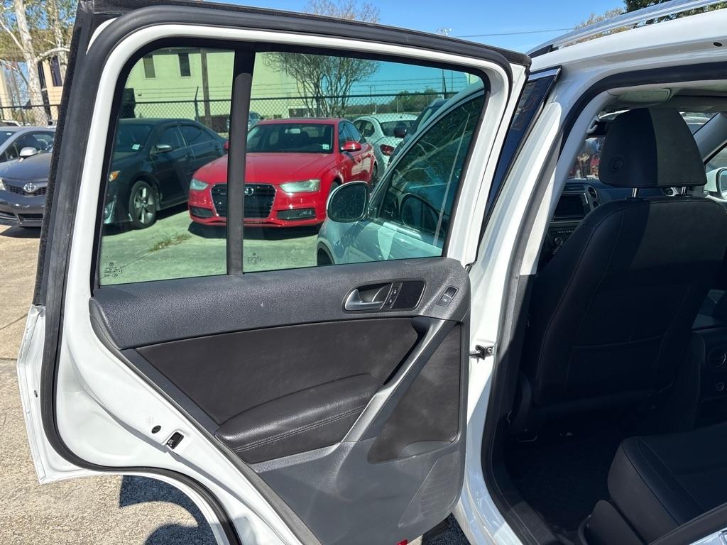 Volkswagen Tiguan 2.0T Wolfsburg Edition FWD 2017