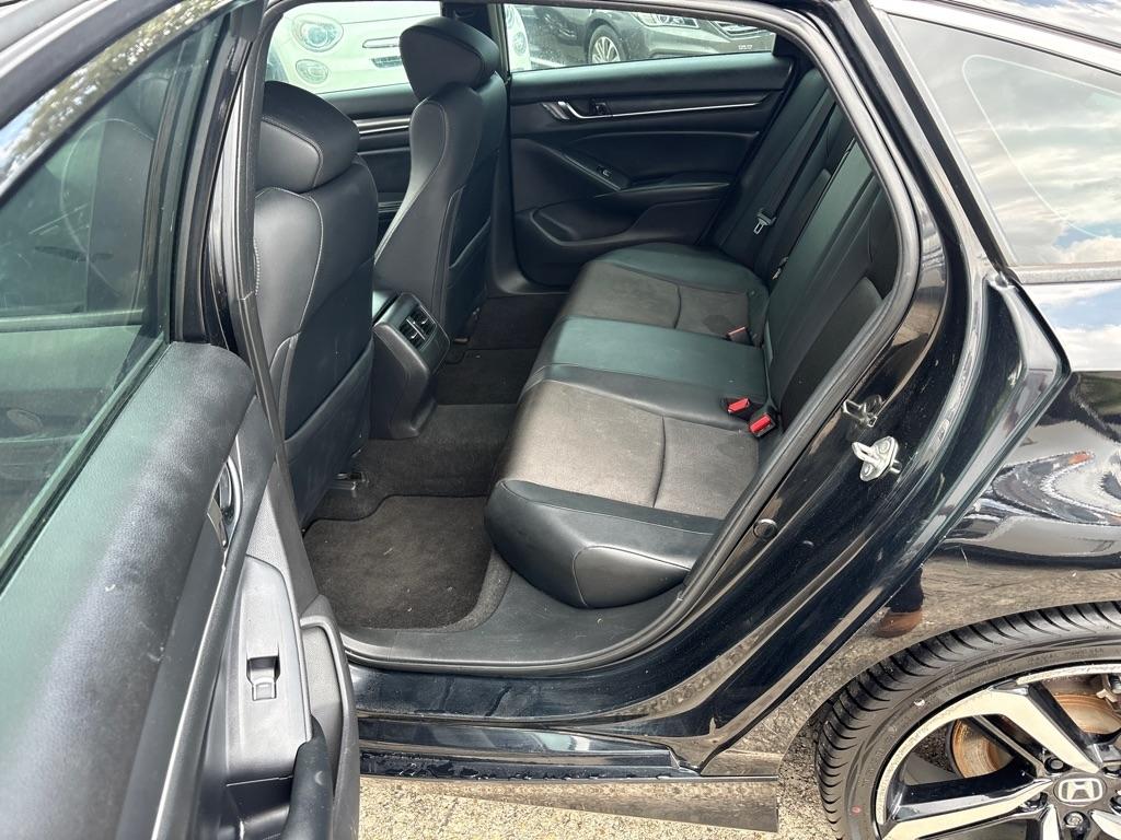 Honda Accord Sedan Sport 2.0T Auto 2018