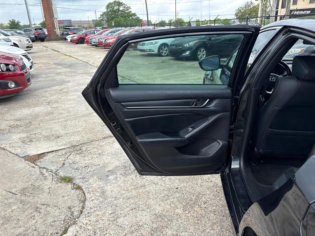 Honda Accord Sedan Sport 2.0T Auto 2018