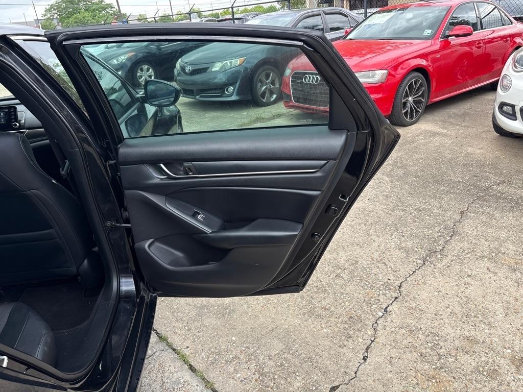 Honda Accord Sedan Sport 2.0T Auto 2018