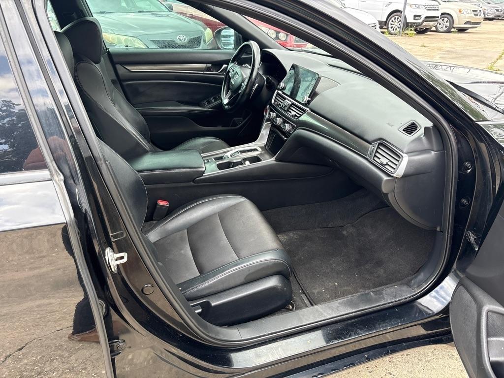 Honda Accord Sedan Sport 2.0T Auto 2018