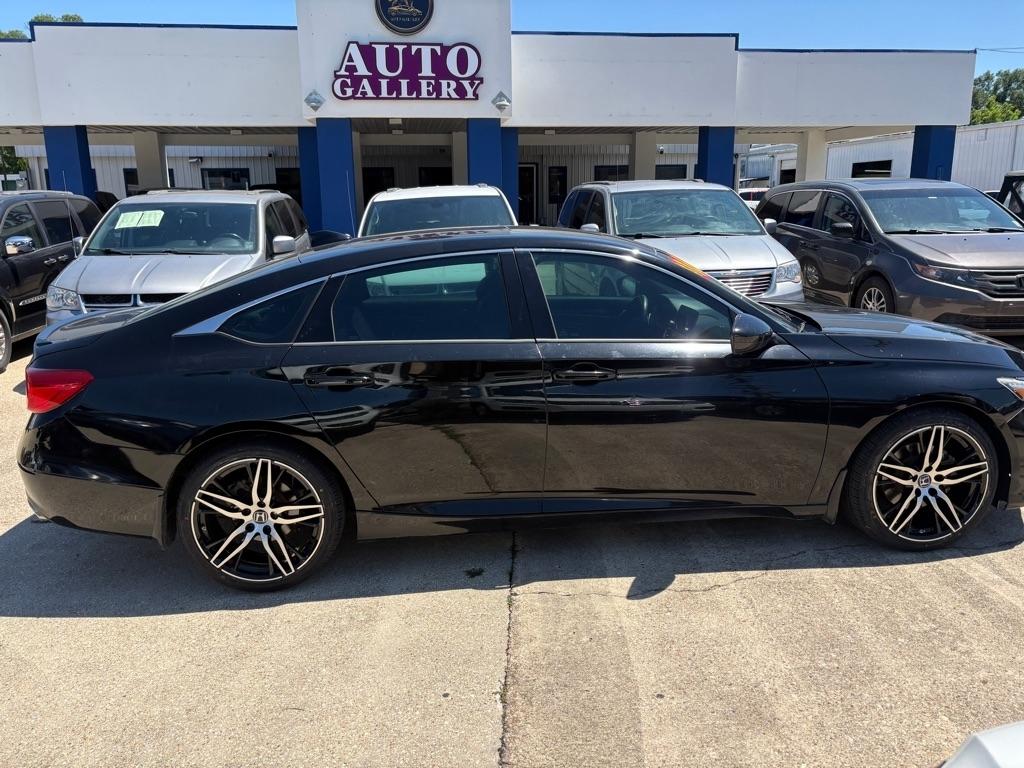 Honda Accord Sedan Sport 2.0T Auto 2018