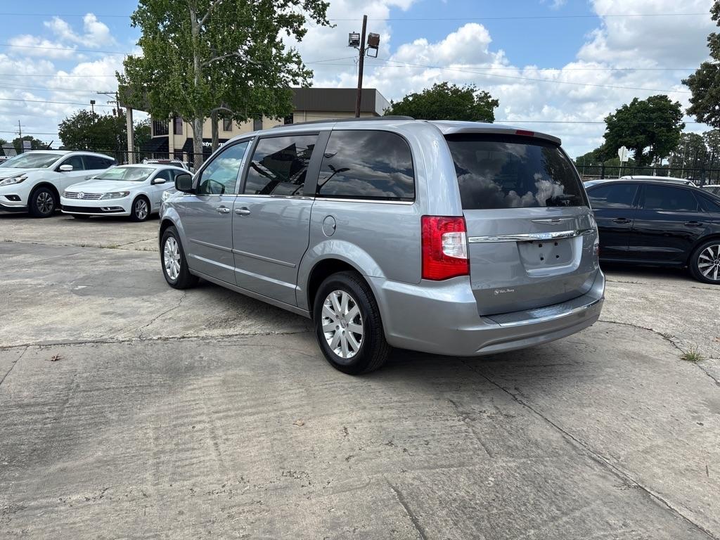 Chrysler Town & Country 4dr Wgn LX 2015