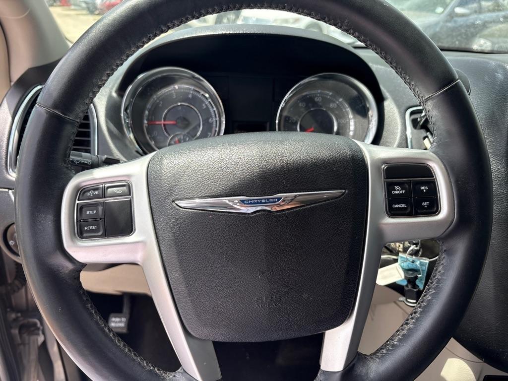 Chrysler Town & Country 4dr Wgn LX 2015