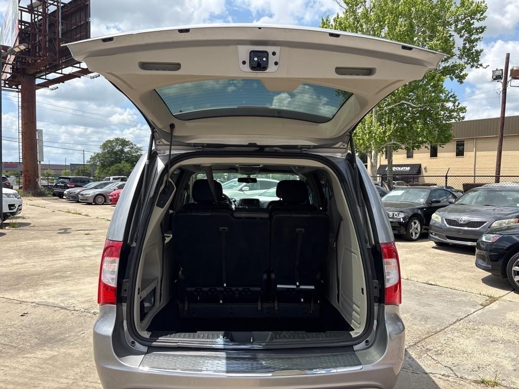 Chrysler Town & Country 4dr Wgn LX 2015