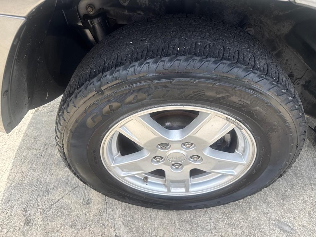 Jeep Grand Cherokee 2WD 4dr Laredo 2007