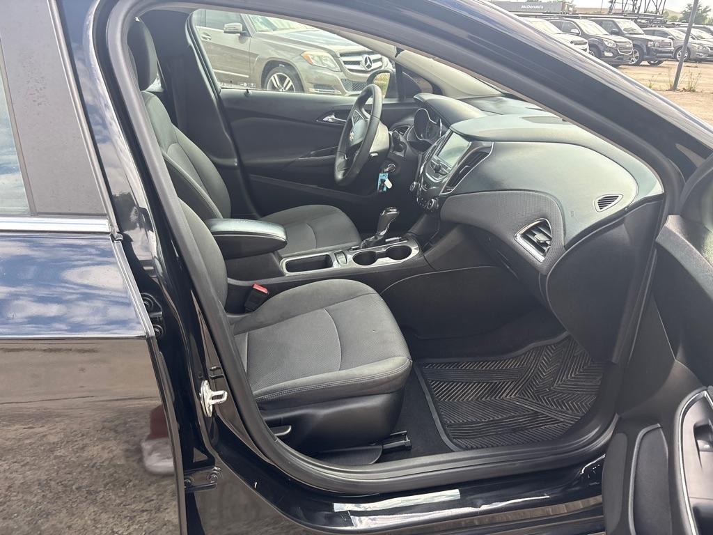 Chevrolet Cruze 4dr HB 1.4L LT w/1SD 2018