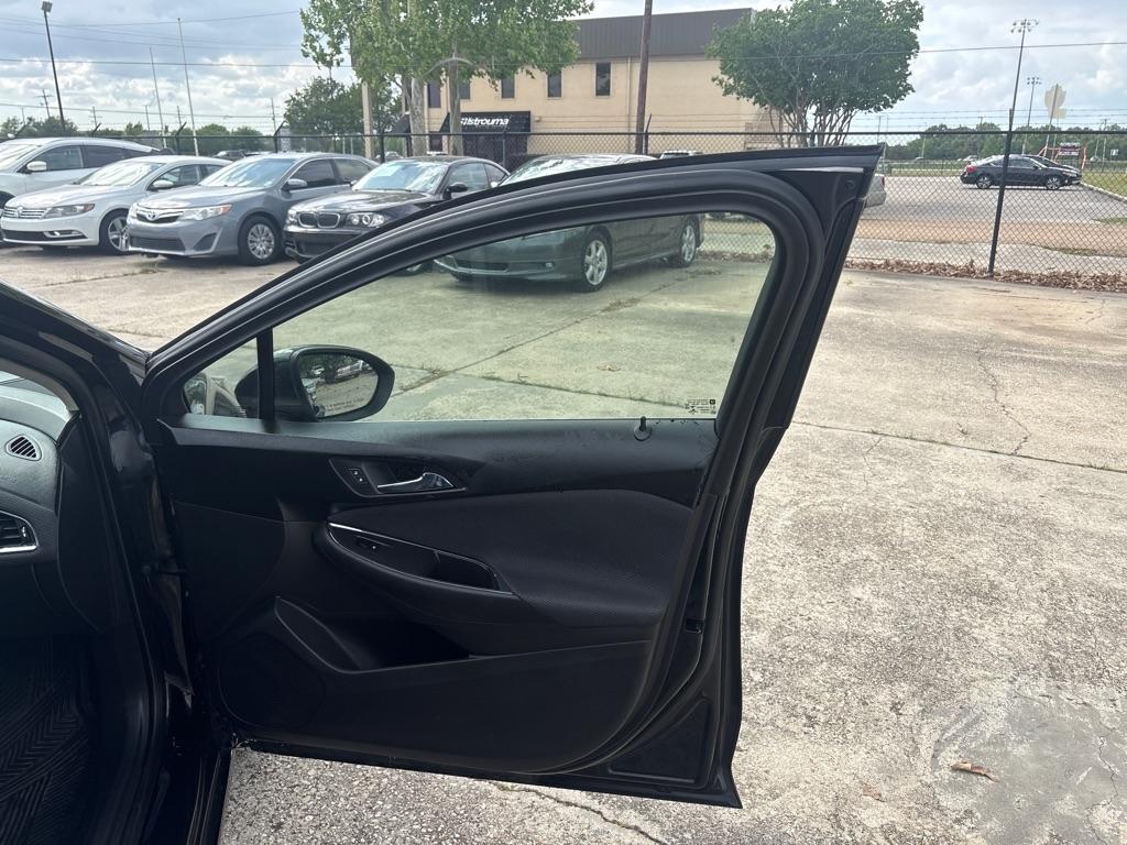 Chevrolet Cruze 4dr HB 1.4L LT w/1SD 2018