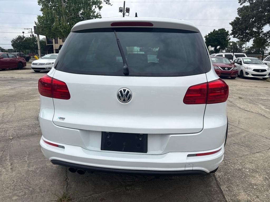 Volkswagen Tiguan 2.0T Sport FWD 2017