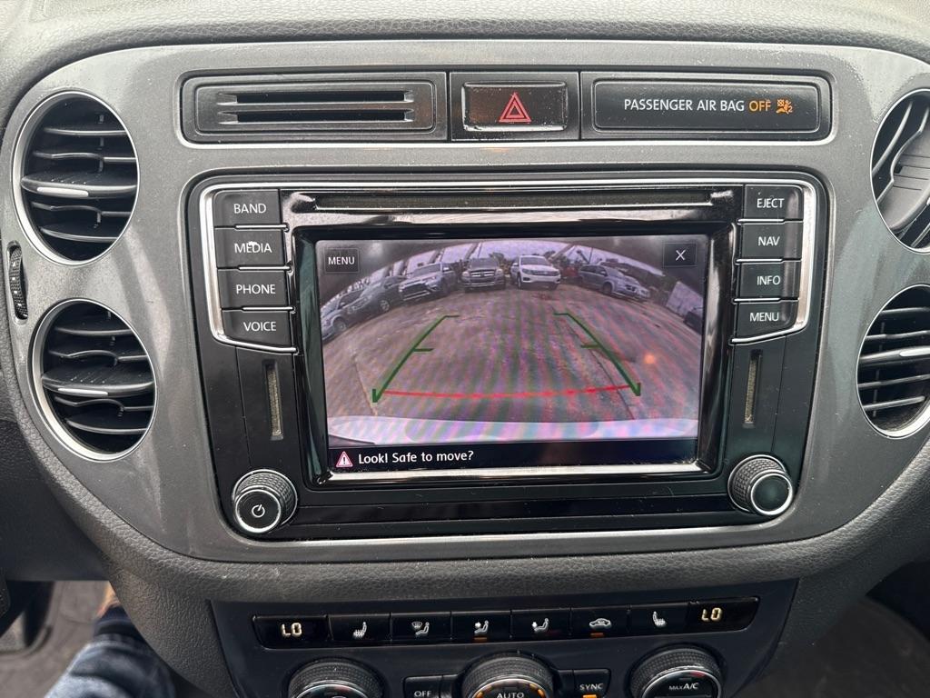 Volkswagen Tiguan 2.0T Sport FWD 2017