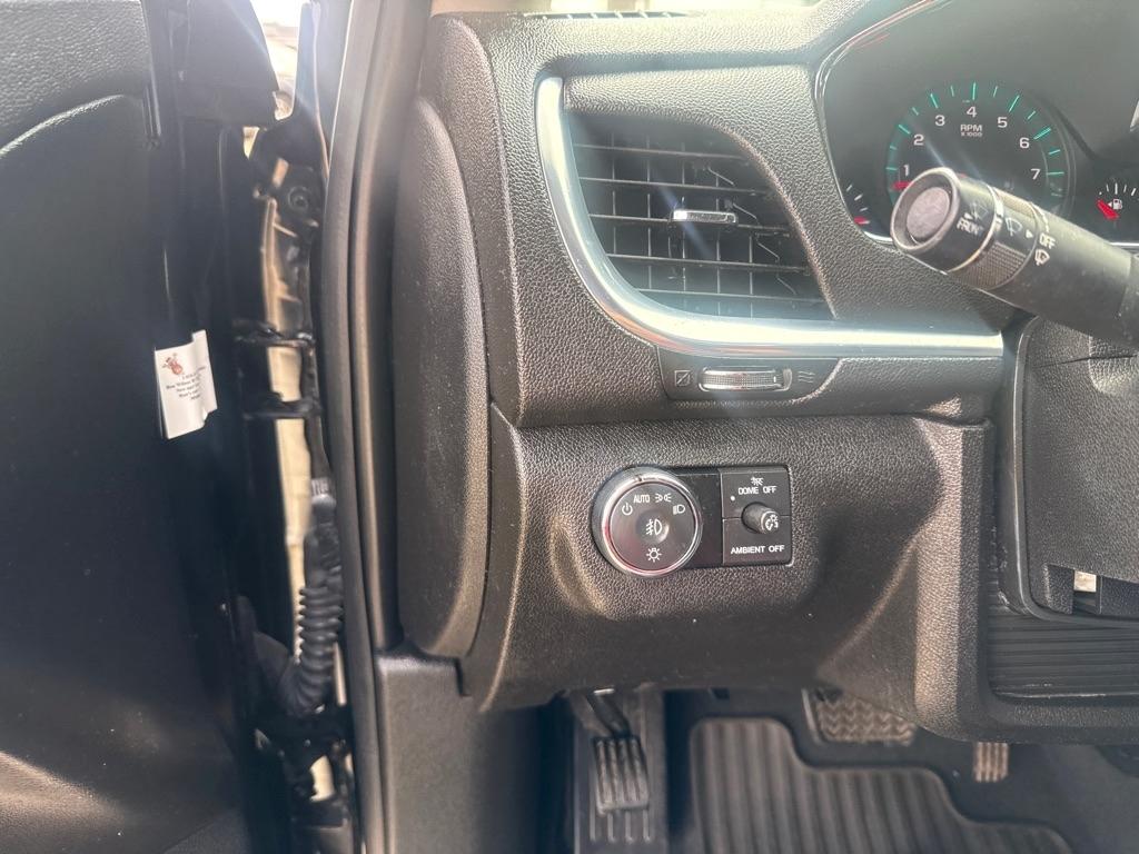 Chevrolet Traverse FWD 4dr LT w/1LT 2017