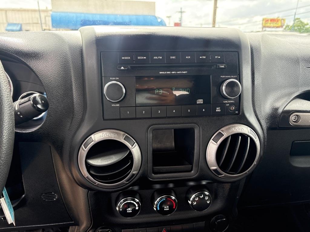 Jeep Wrangler 4WD 2dr Sport 2012