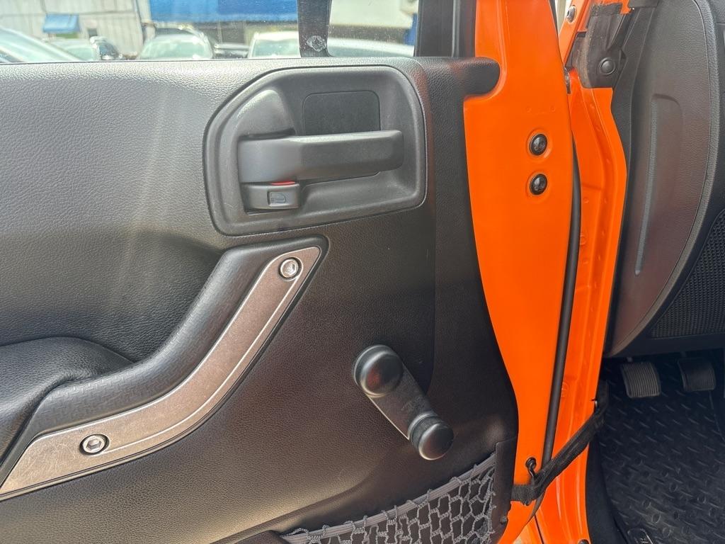 Jeep Wrangler 4WD 2dr Sport 2012