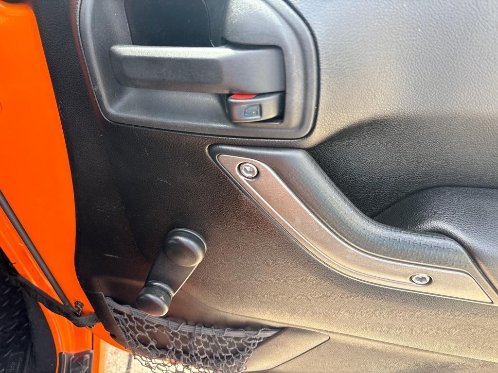 Jeep Wrangler 4WD 2dr Sport 2012