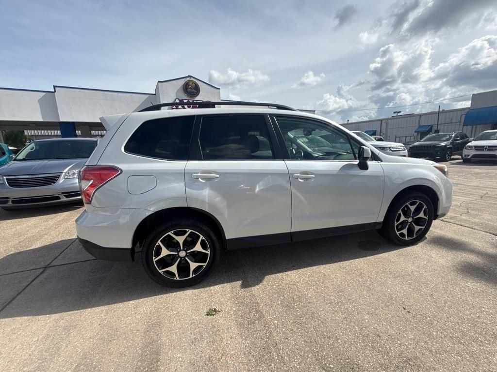 Subaru Forester 4dr CVT 2.0XT Premium 2015