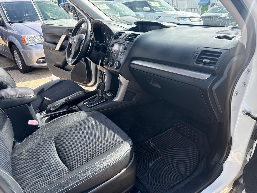 Subaru Forester 4dr CVT 2.0XT Premium 2015