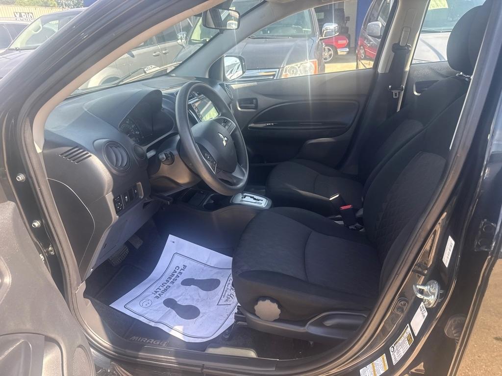 Mitsubishi Mirage ES CVT 2021