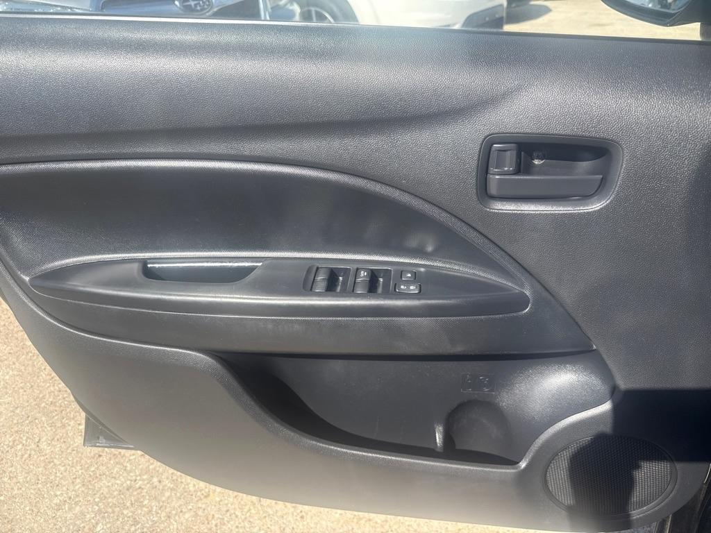 Mitsubishi Mirage ES CVT 2021