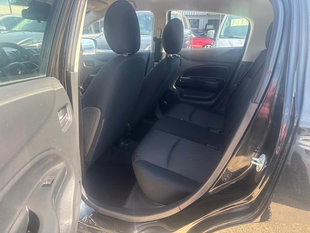 Mitsubishi Mirage ES CVT 2021