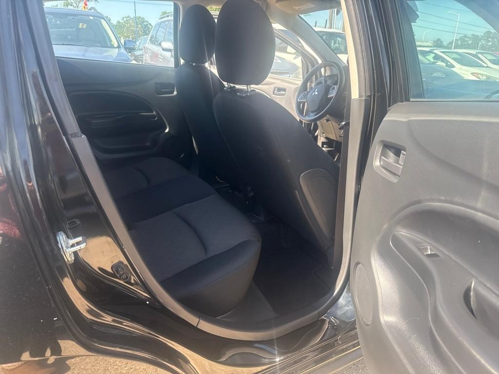 Mitsubishi Mirage ES CVT 2021