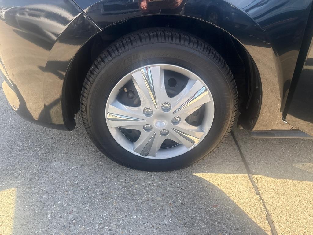 Mitsubishi Mirage ES CVT 2021