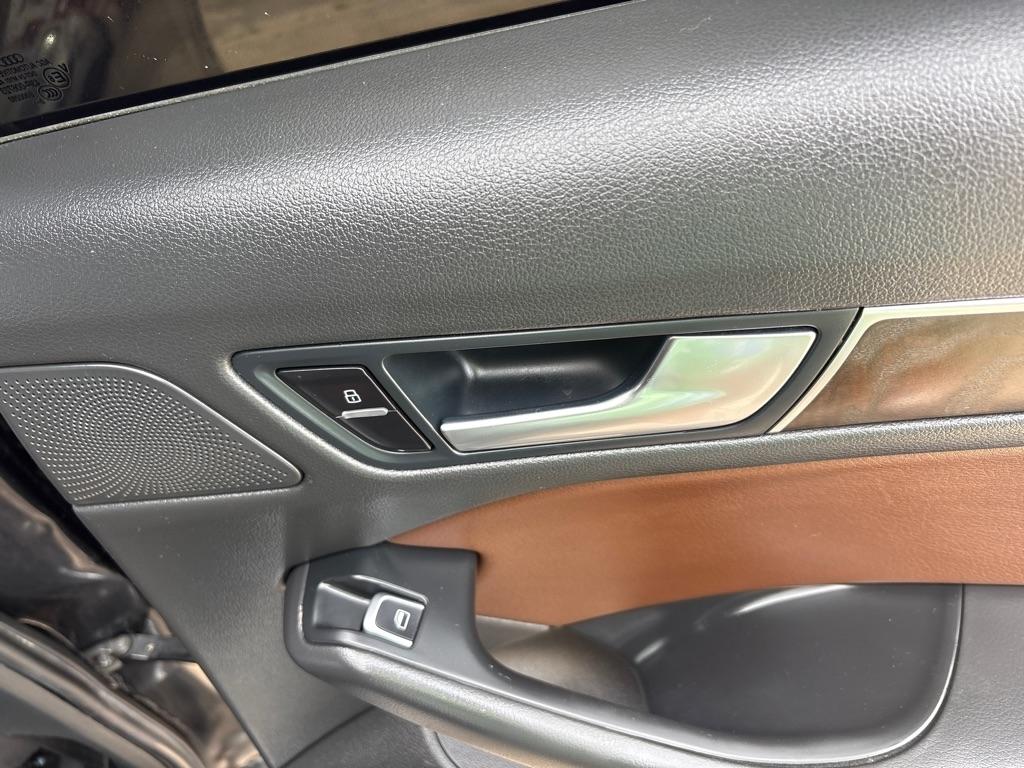 Audi Q5 quattro 4dr 2.0T Premium Plus 2016