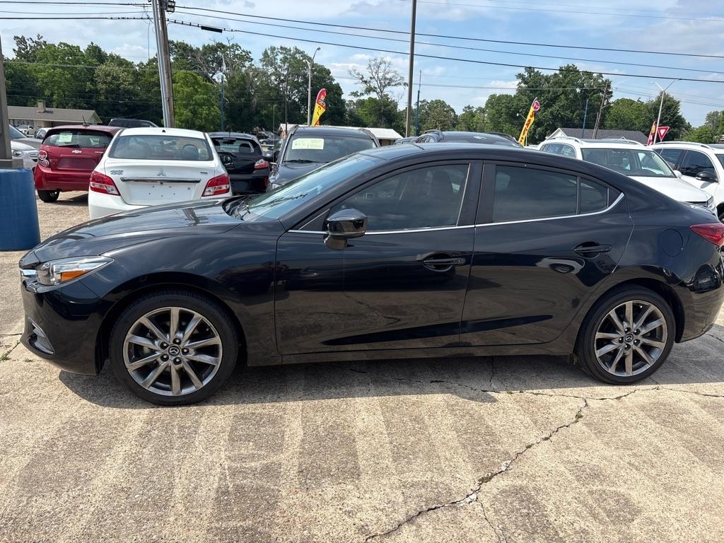 Mazda Mazda3 4-Door Touring Auto 2018