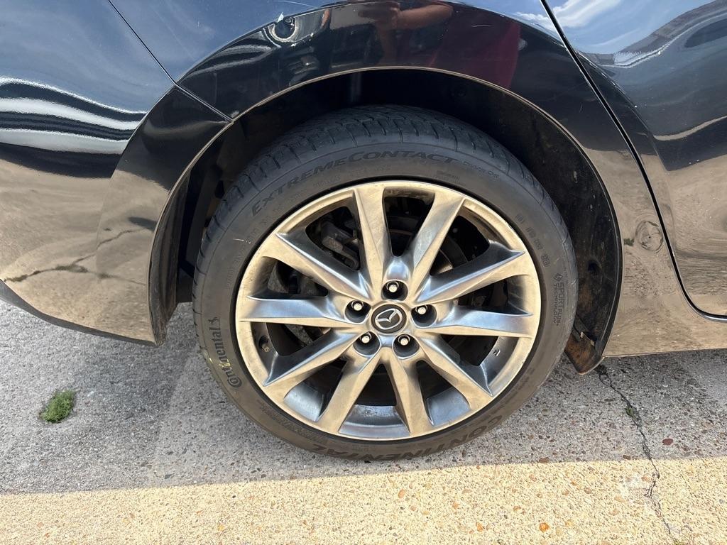Mazda Mazda3 4-Door Touring Auto 2018