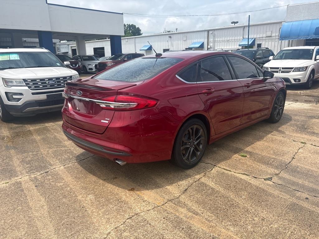 Ford Fusion SE FWD 2018