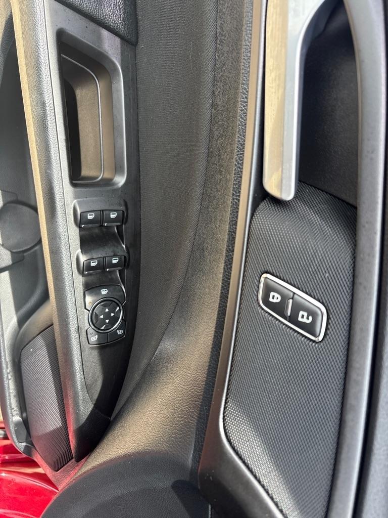 Ford Fusion SE FWD 2018