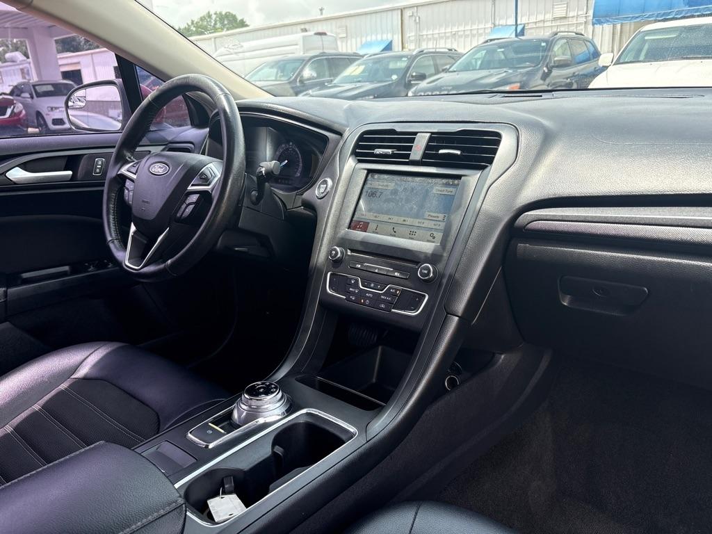 Ford Fusion SE FWD 2018