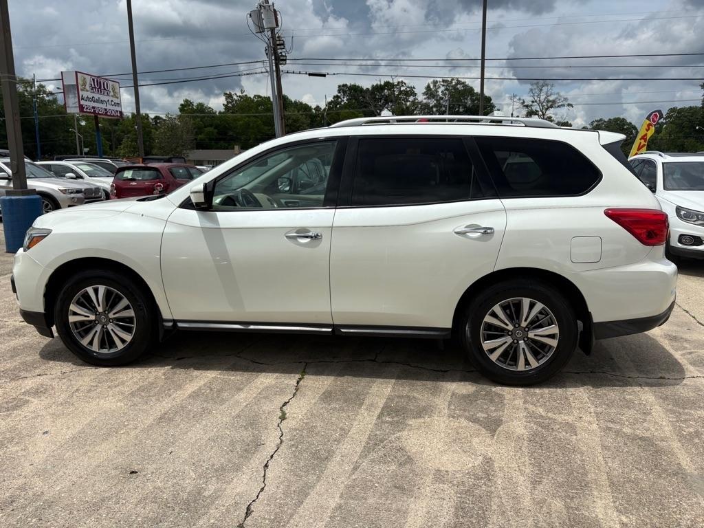 Nissan Pathfinder FWD SL 2017