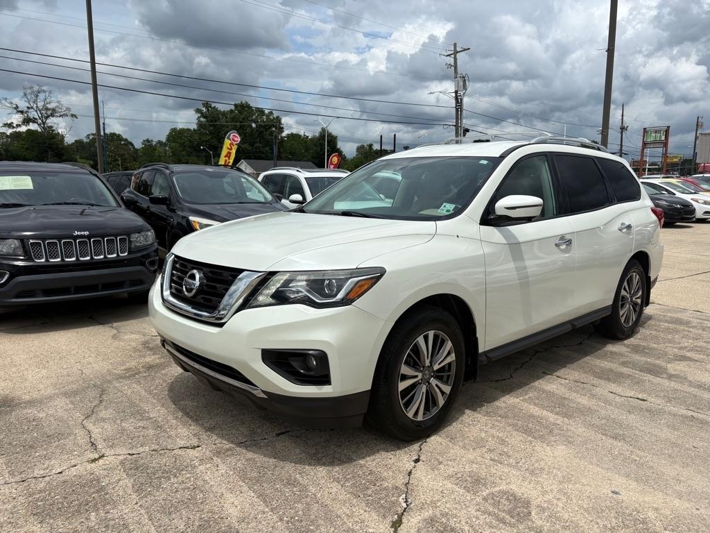 Nissan Pathfinder FWD SL 2017