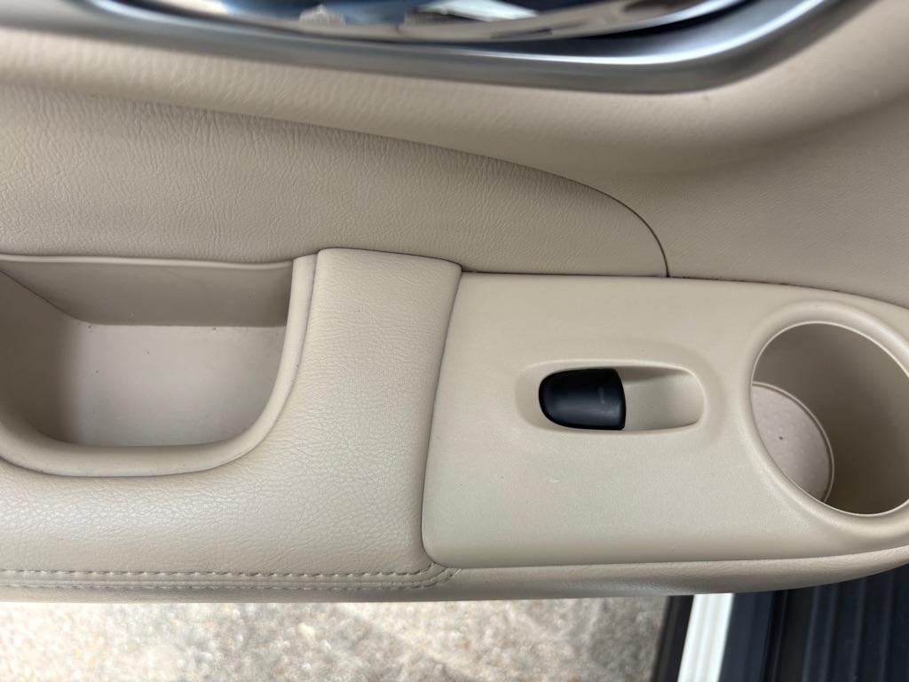 Nissan Pathfinder FWD SL 2017