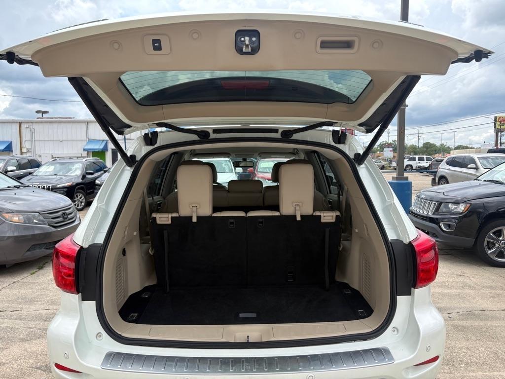 Nissan Pathfinder FWD SL 2017