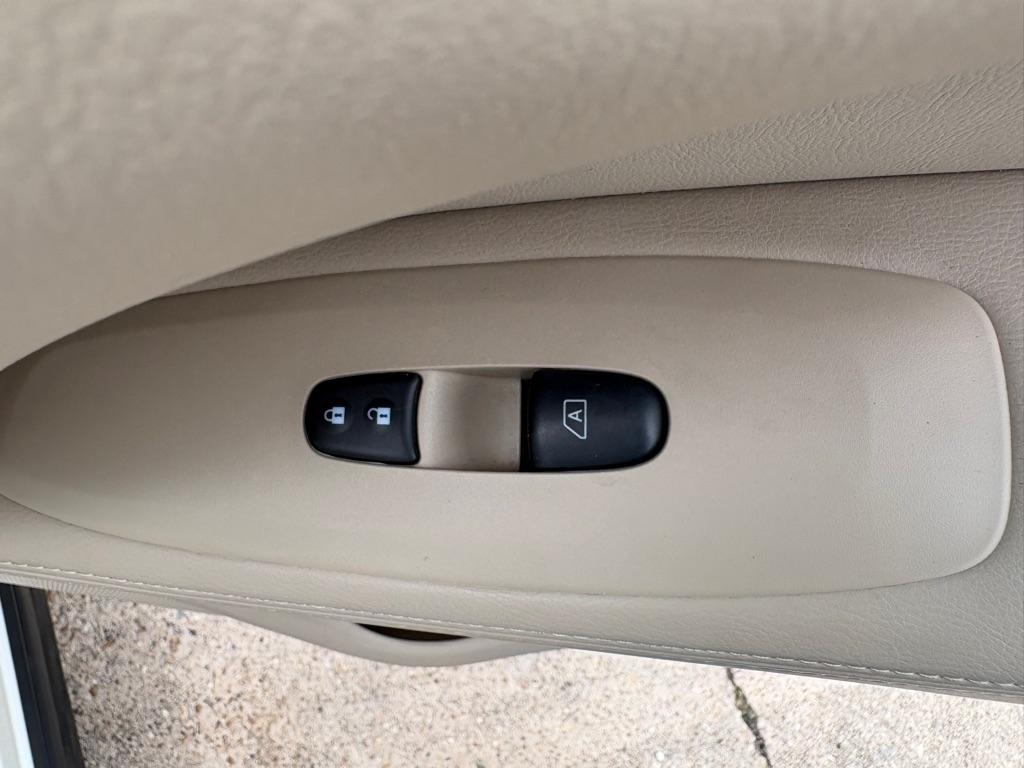 Nissan Pathfinder FWD SL 2017