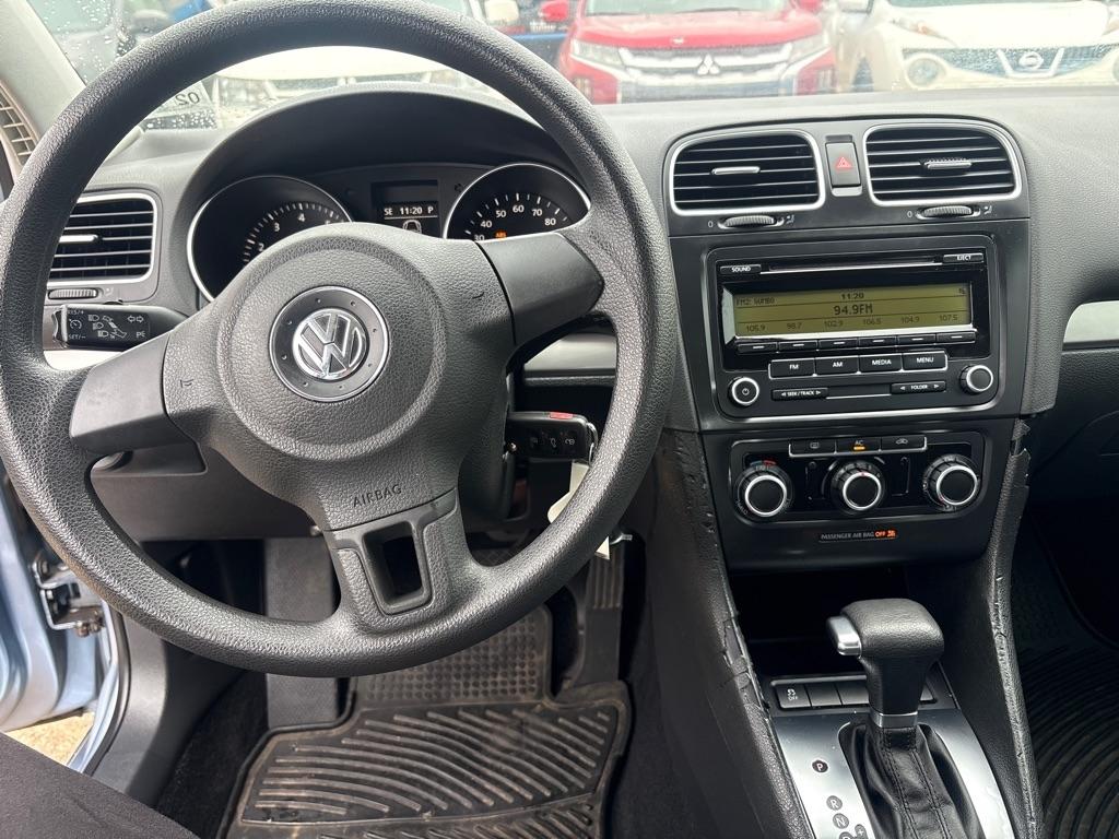 Volkswagen Golf 4dr HB Auto 2011