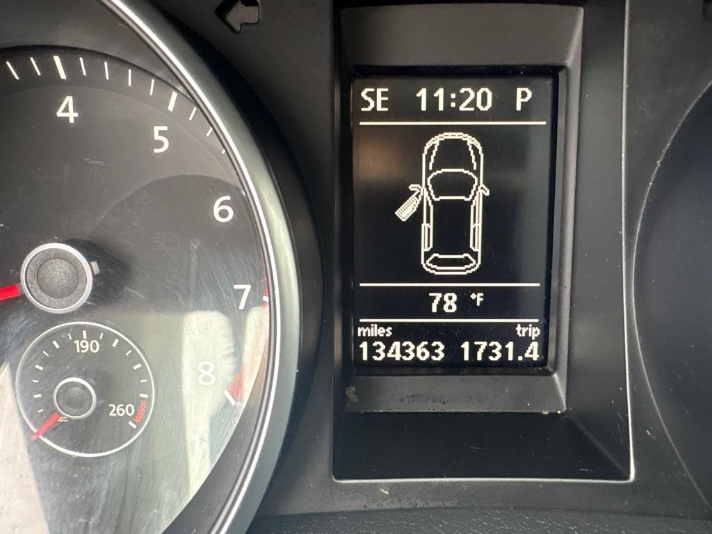 Volkswagen Golf 4dr HB Auto 2011
