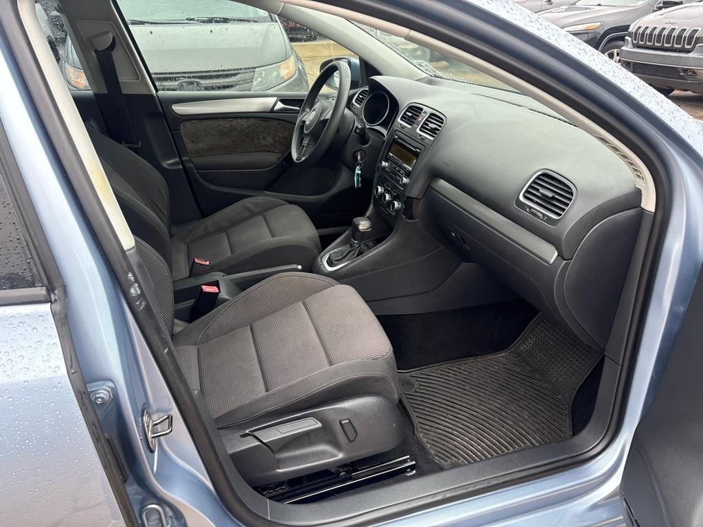 Volkswagen Golf 4dr HB Auto 2011