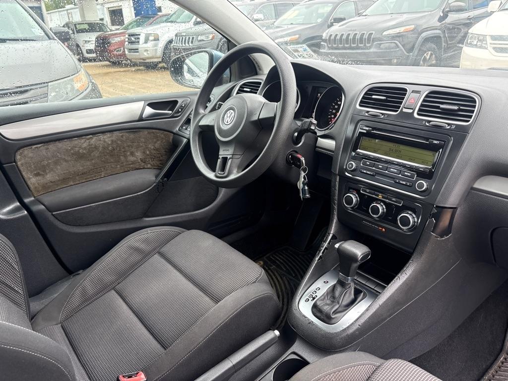 Volkswagen Golf 4dr HB Auto 2011