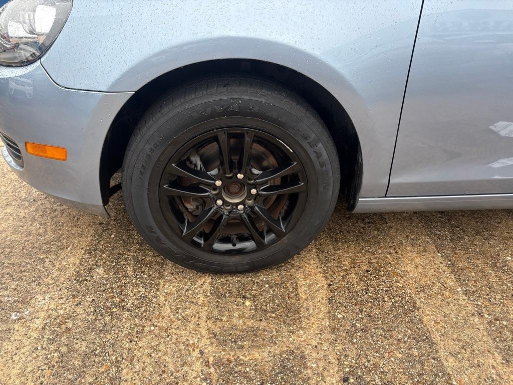 Volkswagen Golf 4dr HB Auto 2011