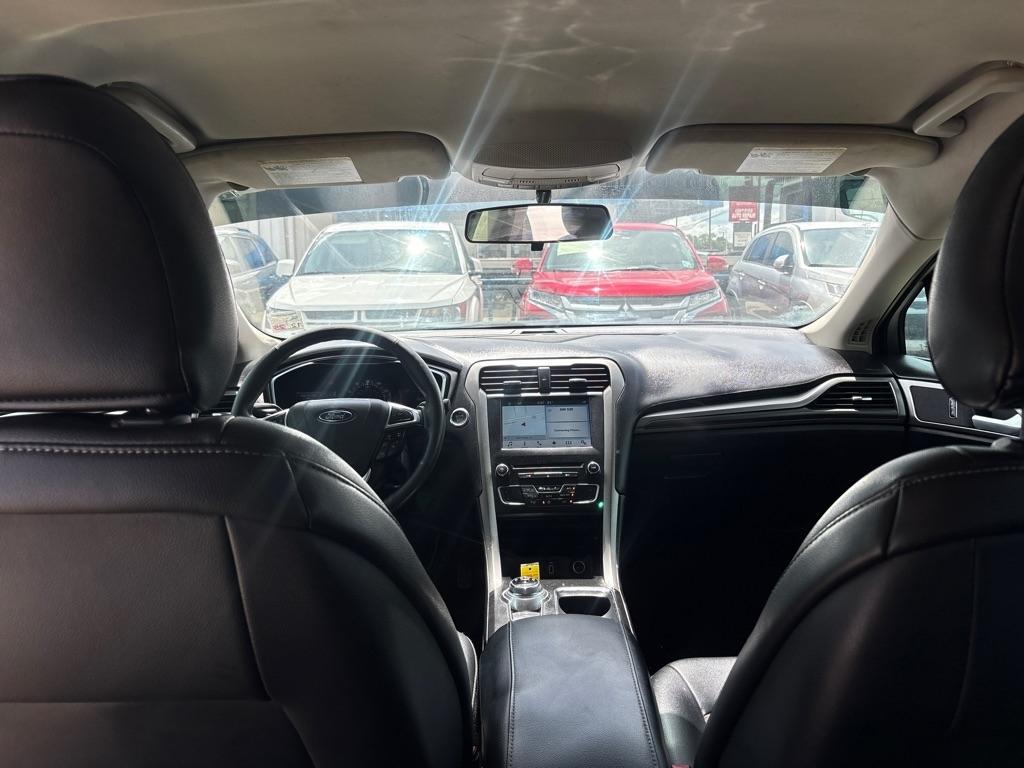 Ford Fusion SE FWD 2017