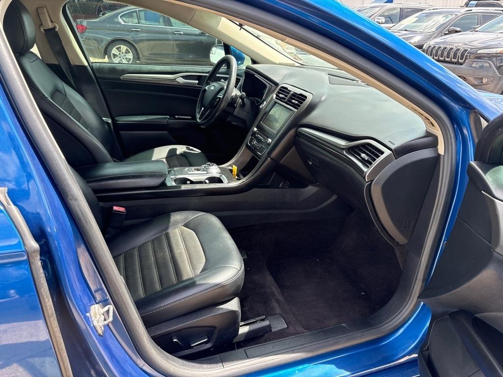 Ford Fusion SE FWD 2017