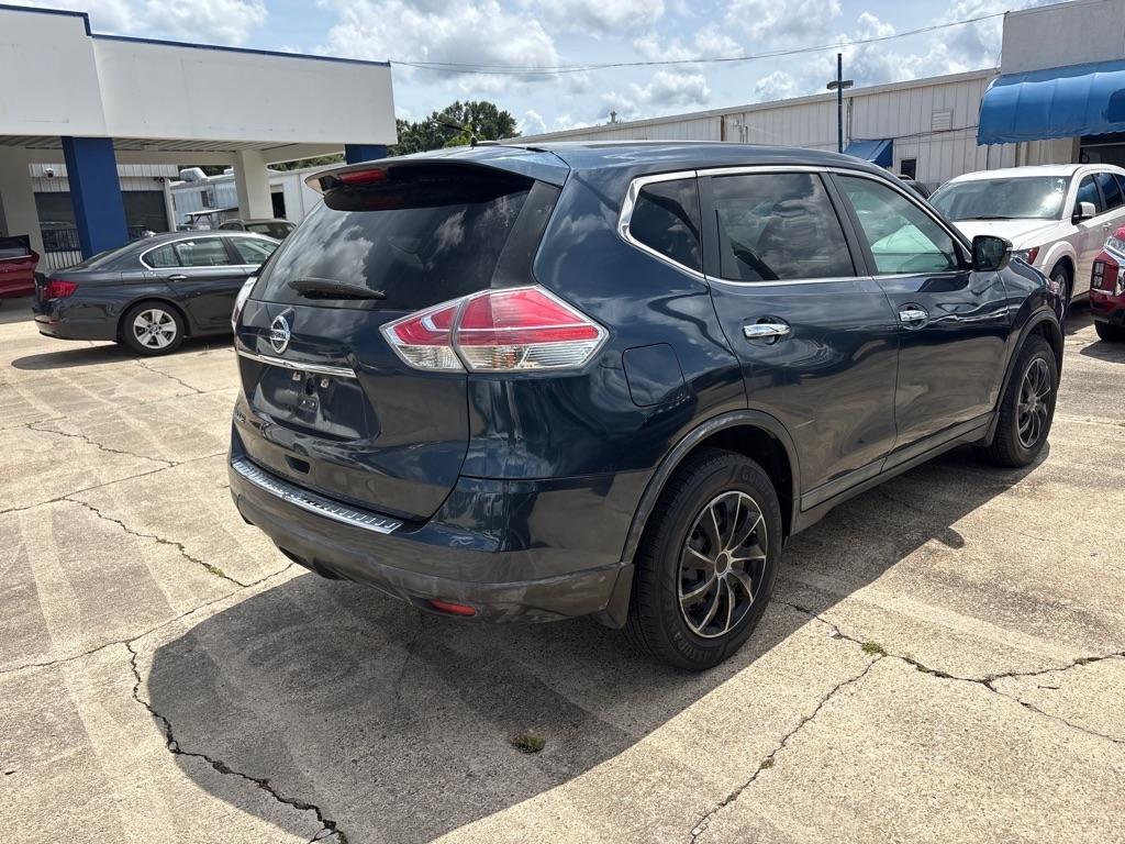 Nissan Rogue FWD 4dr S 2015