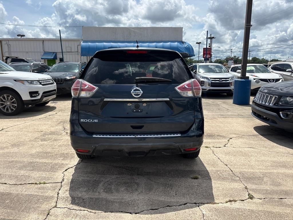 Nissan Rogue FWD 4dr S 2015