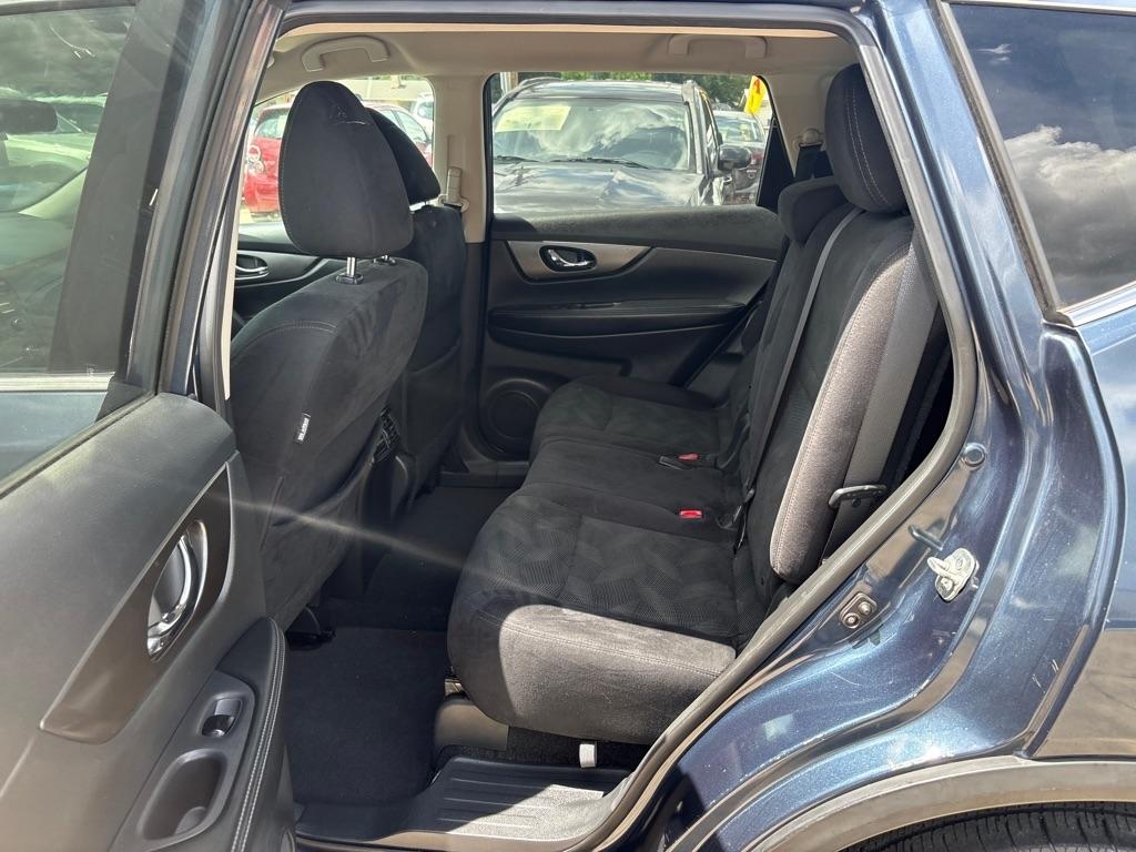 Nissan Rogue FWD 4dr S 2015