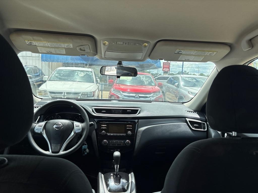 Nissan Rogue FWD 4dr S 2015
