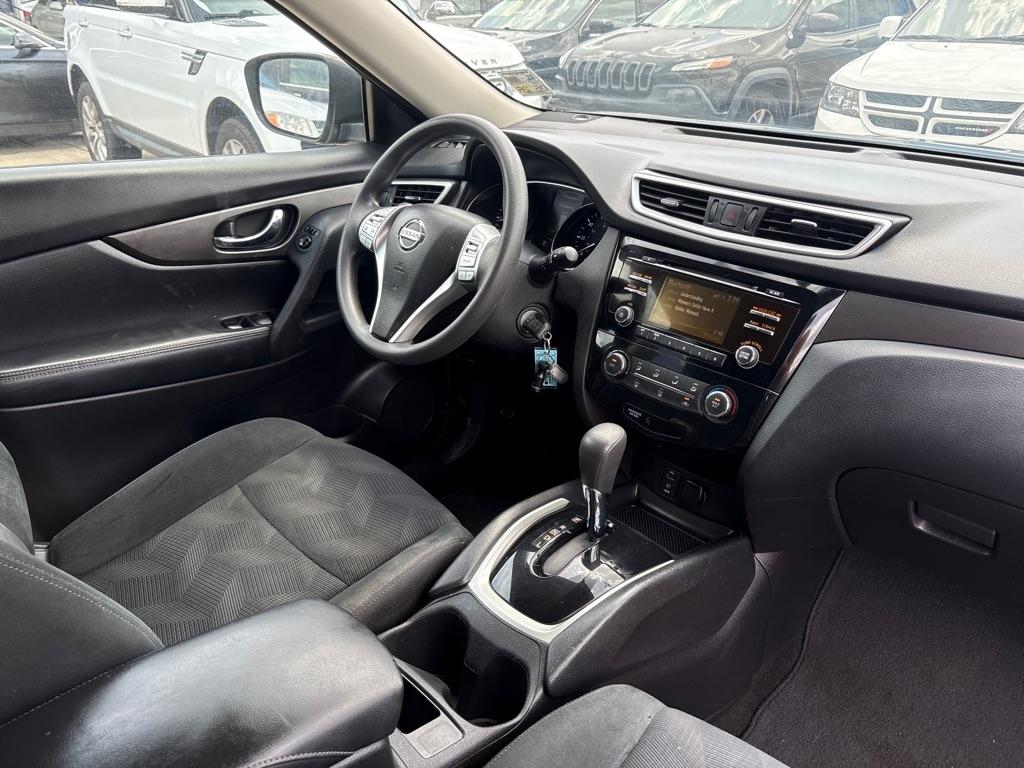 Nissan Rogue FWD 4dr S 2015