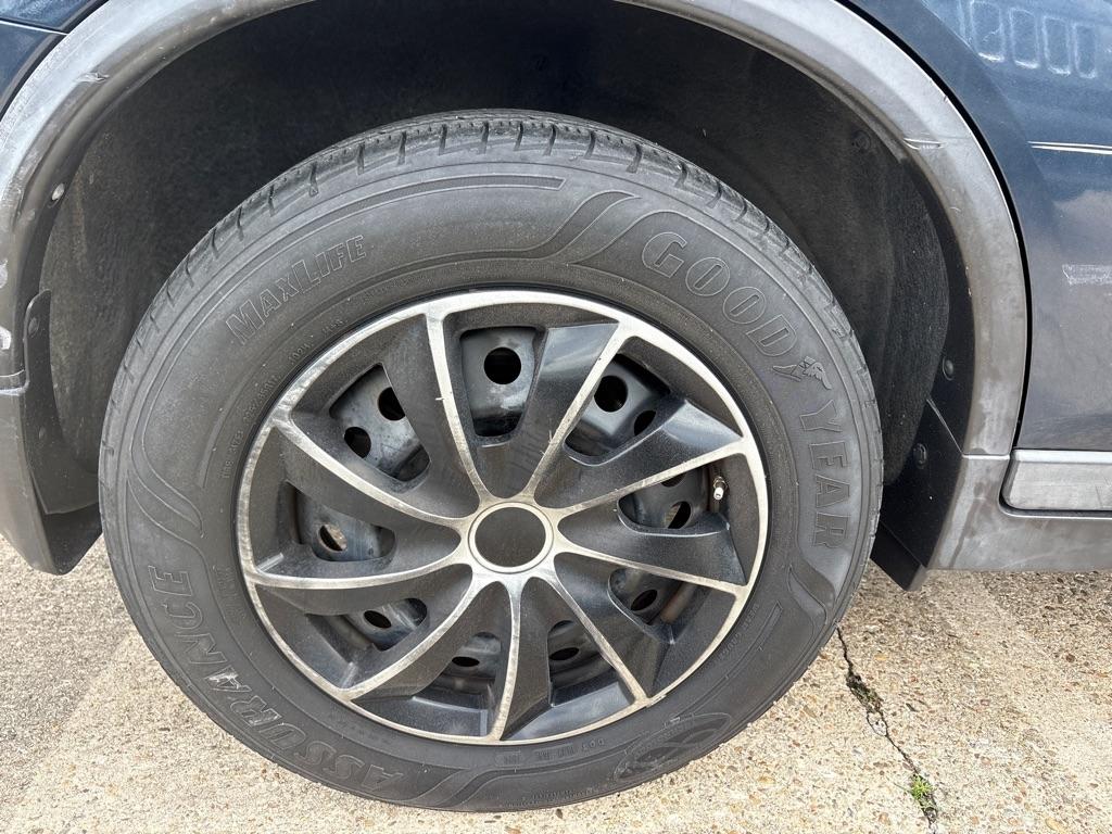 Nissan Rogue FWD 4dr S 2015